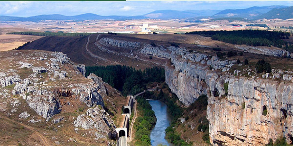 aguilardecampoolugaresdeinteres003003.jpg