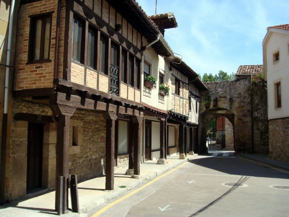 aguilardecampoolugaresdeinteres018003.jpg