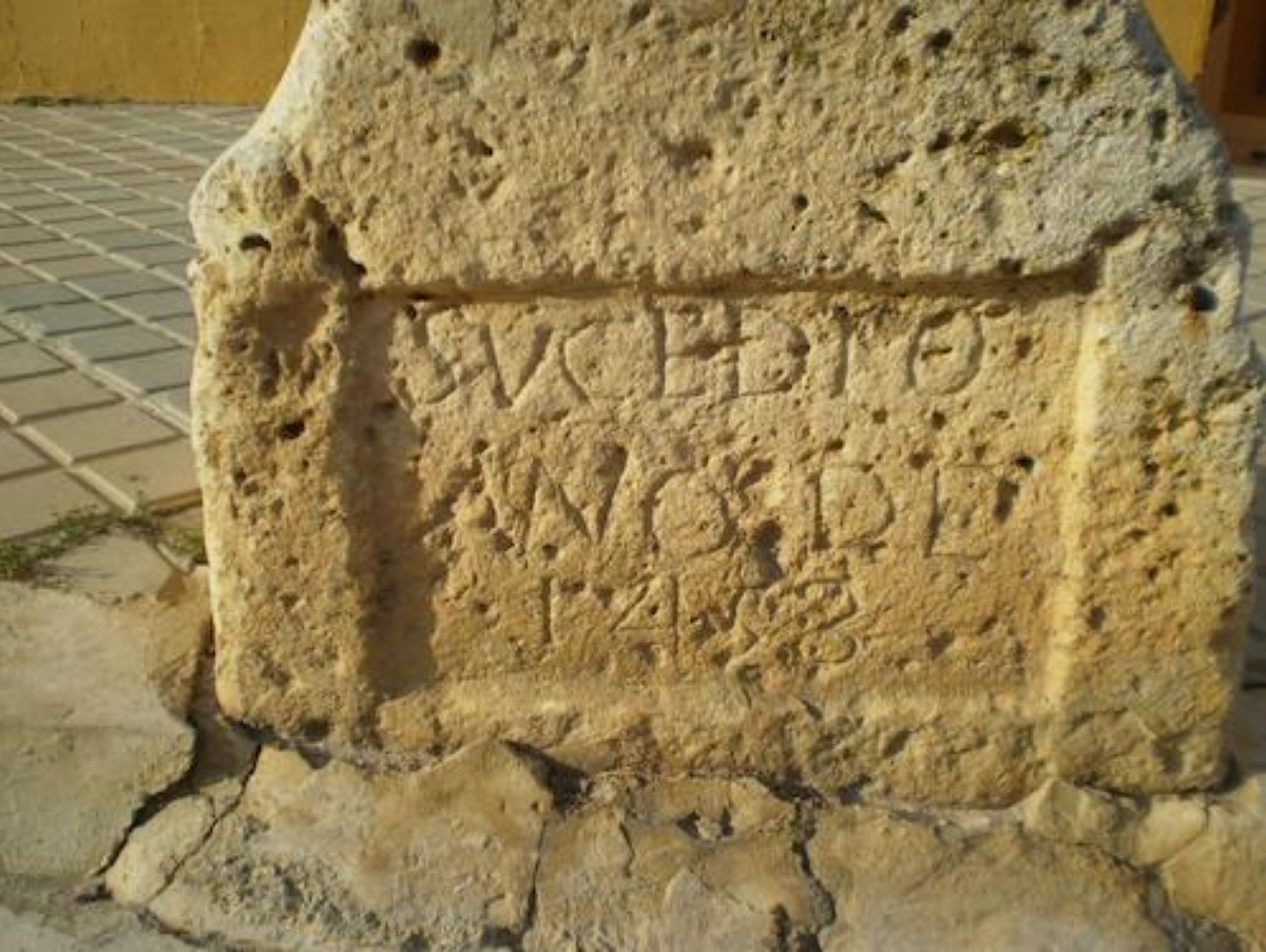 fromistahistoria003003.jpg